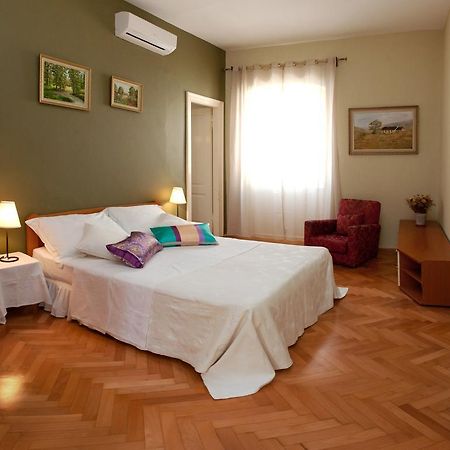 Gianina Apartment Спліт Номер фото